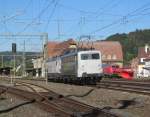 139 558 von Railadventure zieht am 28. September 2013 die 193 901 durch Kronach in Richtung Lichtenfels.