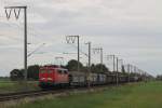 139 554-0 (Baujahr: 1964) mit einem Güterzug in die Richting Emden bei Petkum am 22-8-2014.