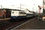 140 758-4 mit Eilzug 3863 Bad Bentheim-Rheine auf Rheine Bahnhof am 02-04-1994. Bild und scan: Date Jan de Vries.