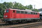 Die 140 727-9 bei der durchfahrt in Kln West 02,07,08