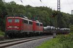 140 810 und 140 801 ziehen einen Coilzug durch Duisburg-Neudorf