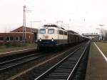 140 595-0 mit einem Gterzug in die Richtung Emden auf Bahnhof Salzbergen am 9-12-2000. Bild und scan: Date Jan de Vries.