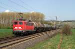 140 858 mit Kesselzug vor Retzbach-Zellingen (07.04.2011)