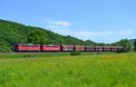 Am Nachmittag des 26. Mai 2012 kamen zwei unerkannt gebliebene 140er mit dem
leeren Kohlezug GM 48700 durch Sinn (Dillkreis) gen Norden. Die Leistung GM 48700 verkehrt planmäßig von Montags bis Samstags auf der KBS 445 und wird (fast) immer von einer 140er Doppeltraktion gefahren.