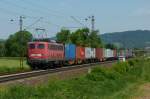 140 680-0 ist mit einem Containerzug am 29.05.2012 bei Ltzelsachsen