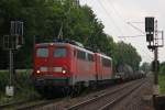 140 838 am 14.6.12 mit einer 155er und einem gemischten Gterzug in Ratingen-Tiefenbroich.