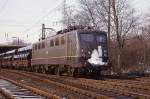 140751 mit Röhren am 20.3.1987 um 9.32 Uhr durch Osnabrück Hörne in Richtung Norden.