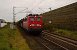 Auf der Rückfahrt ist die 140 037-3 mit einem Güterzug am Haken zum zweitenmal an diesem Tag vor meine Linse gekommen.