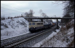 140327 erreicht am 5.1.1997 mit einem Güterzug aus Richtung Münster die Einfahrtkurve zum Bahnhof Hasbergen.