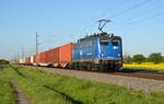 140 857 der EGP führte am 05.05.18 einen Containerzug durch Braschwitz Richtung Magdeburg.