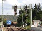 140 041 der PRESS mit einem Kokszug bei der Durchfahrt im Kurort Rathen am 24.08.13