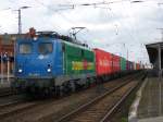 Am 03.04.2015 kam 140 838 mit ihrem Containerzug aus Richtung Magdeburg nach Stendal und fuhr weiter nach Salzwedel.
