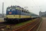 141 248 mit SE 3830 (Minden–Hannover–Paderborn) am 15.03.1999 in Minden (Westf)