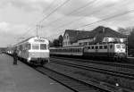 SE 97052 (Rotenburg–Bremen) und 141 311 mit RE 98566 (Rotenburg–Minden) am 16.04.1999 in Rotenburg (Wmme)