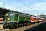 141 228 mit RB 34242 (Kassel–Warburg) am 11.08.2004 in Kassel Hbf