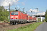 Nachschuß auf einen RE60 nach Aschaffenburg. Schiebend ist hier die 143 107 zu sehen.17.4.2017