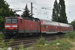 Nachschuß auf die 143 925 die gerade Rheydt mit einem RB27 gen Koblenz. 15.7.2019