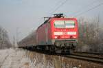 143 253 mit Regionalbahn aus Plattling nach Mnchen am 23.12.07 bei Feldmoching