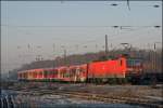 143 357 (9180 6 143 357-2 D-DB) schiebt einen Zug der Linie S2 nach Dsseldorf Hbf. (30.12.2008)