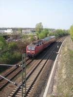 143 084-2 als S2 Leipzig - Borna kurz vor dem Haltepunkt Bhlen Werke 15.04.2009