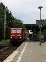 143 360 erreicht mit dem RE 7 nach Belzig den Bahnhof Blankenfelde. (12.6.2010)