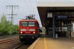 143 634-4 hlt mit ihrem x-Wagenzug nach Roth in Nrnberg-Drrenhof. (24.7.2010)