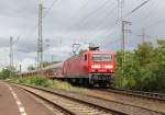 143 002-4, die zweite ihrer Art, bespannte am 23.06.2011 einen RE nach Kassel Wilhelmshhe.