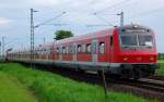 Mal wieder eine Oldi S-Bahn mit X-Wagen hier sehr kurz vorm Hp Allerheiligen am 10.5.2012...........geschoben von der 143 039-6  