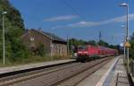 Am sonnigen 09.09.2012 ist 143 114 mit ihrem Regional Express nach Koblenz unterwegs. Durchfahrt Beckingen/Saar - KBS 685