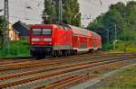 143 910 schiebt eine RB 27 aus dem Rheydter Hbf in Richtung Odenkirchen heraus.29.8.2013