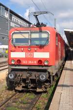 FREIBURG im Breisgau, 01.10.2014, 143 364-8 als Regionalbahn von Neustadt (Schwarzw) nach Freiburg (Breisgau) Hbf im Zielbahnhof; dieser Zug fährt nach einer kurzen Pause wieder zurück