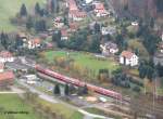 S-Bahn Meissen - Schna bei Einfahrt in Kurort Rathen (Schsische Schweiz) von der Bastei gesehen - 20.11.2006
