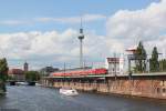 143 306 mit S Bahn Ersatzzug am 23.08.2014 in Berlin Jannowitzbrücke.