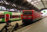 DB 143 825-8 mit dem RE 17690 nach Magdeburg Hbf, am 08.09.2015 in Leipzig Hbf.