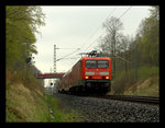 143 932 bespannte einen RE von Hof nach Dresden,hier bei Plauen/Vogtland.Am 23.04.2016 