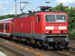 DB 143 611 verlst Bochum Hbf mit einem X-Wagen S-Bahnzug der S-Bahn RheinRuhr am 19.06.2009.