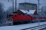 BR 143 ??? (Nummer nicht erkennbar) mit RB aus Itzehoe in Elmshorn (17.12.2010)