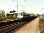 150 097-4 mit einem Gterzug auf Bahnhof Viersen am 17-4-1997.