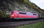 151 055 hat am 20.10.2017 einen Güterzug nach Amstetten nachgeschoben und rollt nun wieder zurück nach Geislingen (Steige), um dort auf den nächsten nachzuschiebenden Gütezug zu warten.