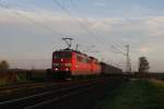 151 157-5 + 140 5x4-9 mit Planwagen in Neuss Allerheiligen am 8.11.08