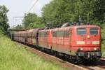 151 118 + 151 119 mit einem Kohlezug in Ahlten am 08.06.2010