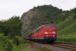 151 071-8 + 151 131-0 mit einem Kohlezug in Leutesdorf am 02.07.2011