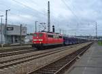 151 055-1 zieht einen Autozug am 08.09.2011 durch Kaiserslautern