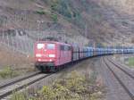 151 144-3 zieht einen PKP Kohlerzug am 30.11.2011 durch Kattenes (Mosel)