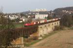 151 083 mit einem Containerzug am 27.03.2012 bei Regensburg Prfening.