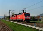 152 008 und zwei 151 als Lz am 19.04.2011 bei Himmelstadt.