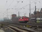 151 028-8 durchfhrt am 30. Mrz 2013 solo den Bahnhof Bamberg in Richtung Lichtenfels.