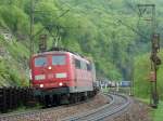 151 058 fhrt am 10.05.13 mit einem KLV Zug in Richtung Stuttgart.