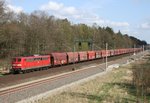 151 061 mit GM 60194 (Beddingen–Hamburg-Waltershof) am 16.04.2015 zwischen Radbruch und Winsen (Luhe)