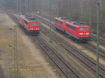 DB 155 061-5 + 151 082-5 am 19.02.2016 in Maschen.